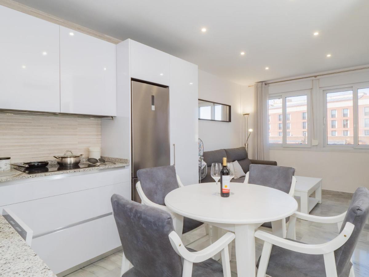 Cubo'S Apartamento Atocha With Optional Parking 말라가 외부 사진